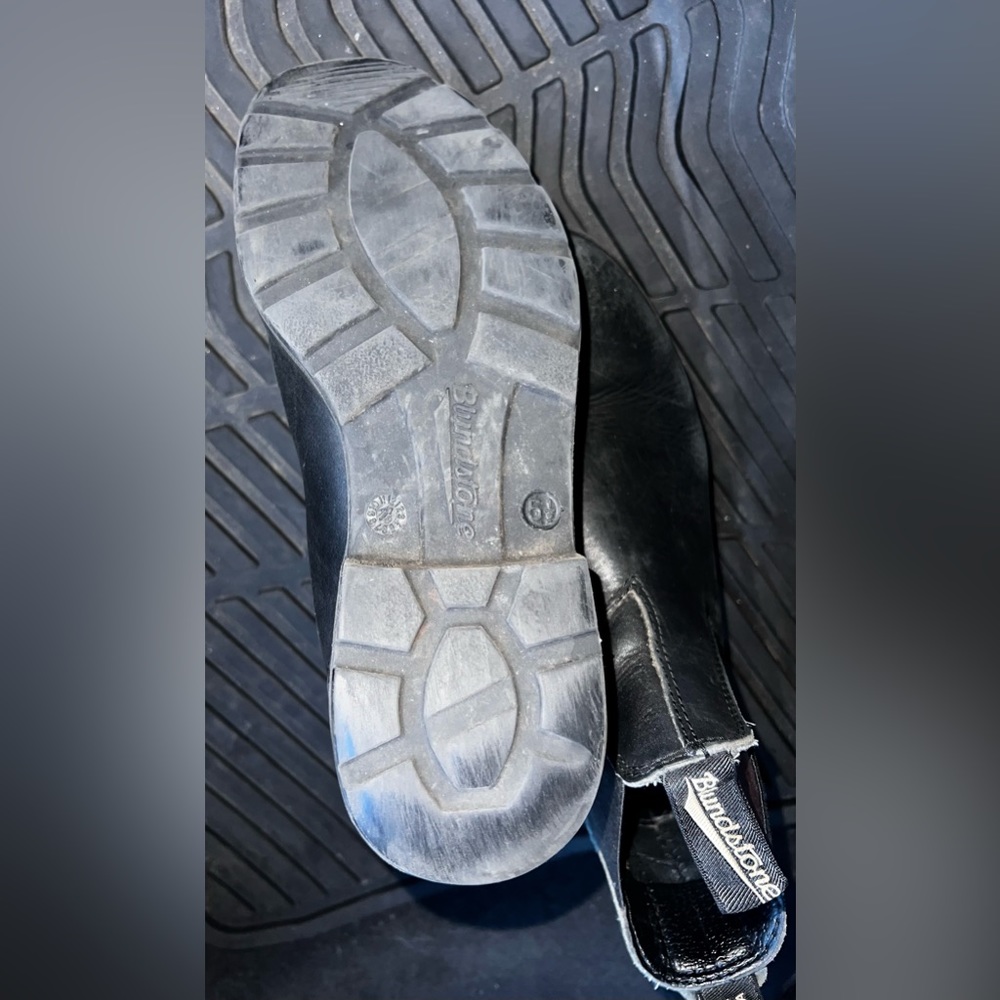 blundstone boots 🥾
